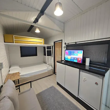 Tiny Mini House Κάμπινγκ