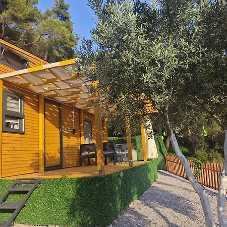 Κάμπινγκ Tiny Mini House
