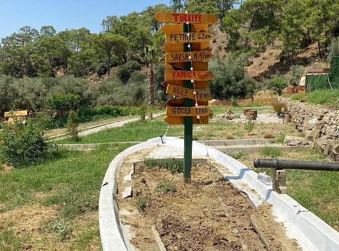 Tiny Mini House Кемпинг