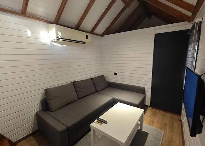 Кемпинг Tiny Mini House