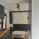 キャンプ場 Tiny Mini House ダラマン