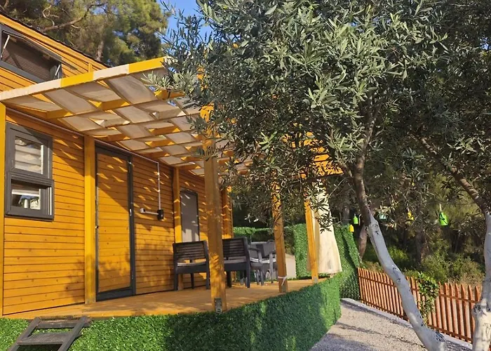 Camping Tiny Mini House